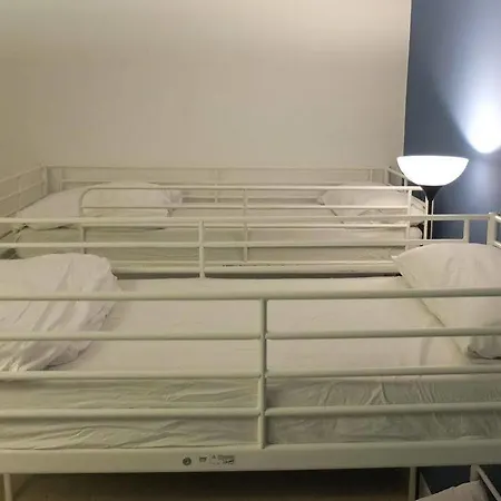 Hotel No Limit 3*